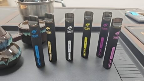 SALT SHAQ 鯊克7000口   拋棄式電子煙